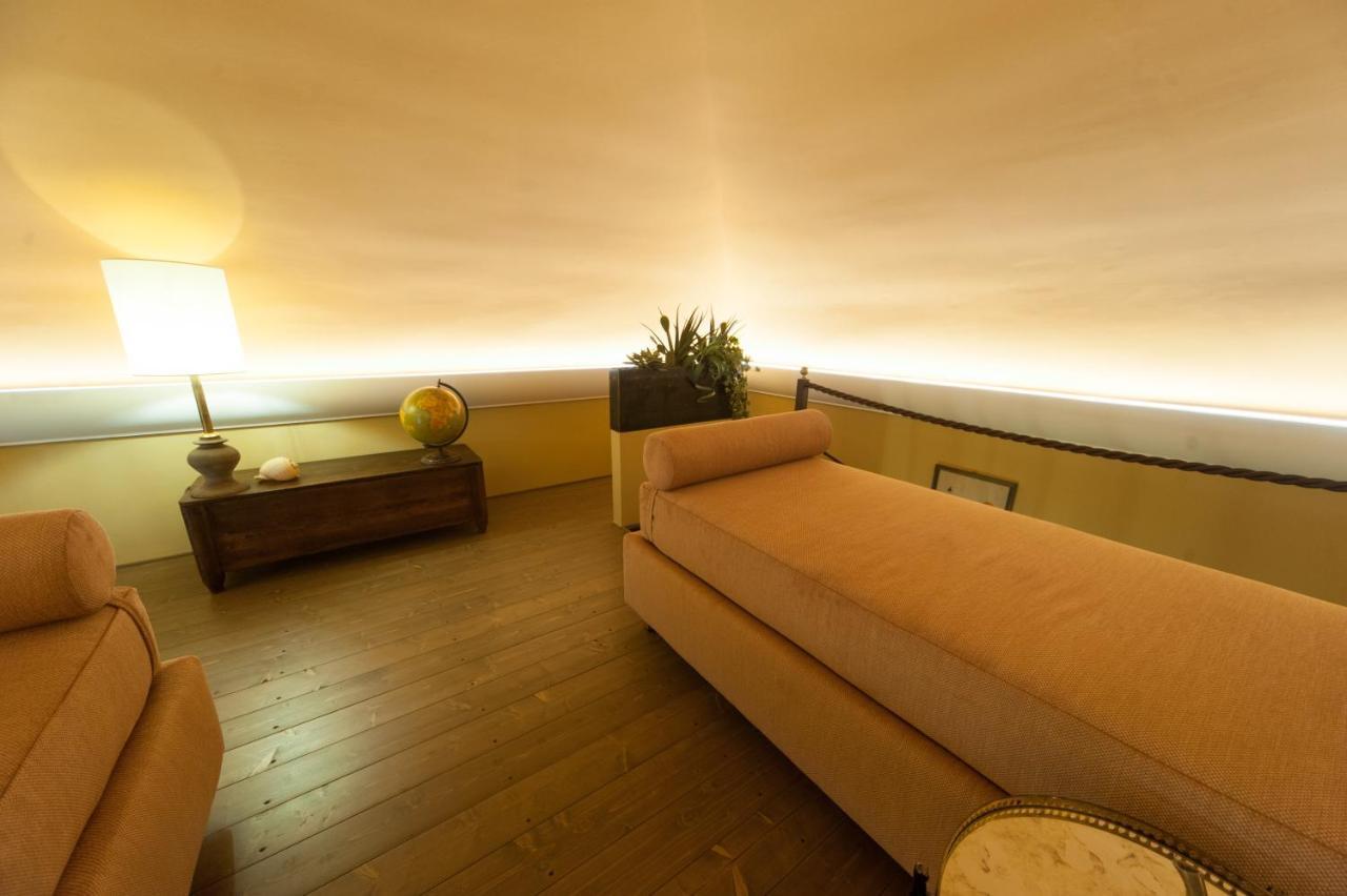 In Rada Bed and Breakfast Trani Exteriör bild